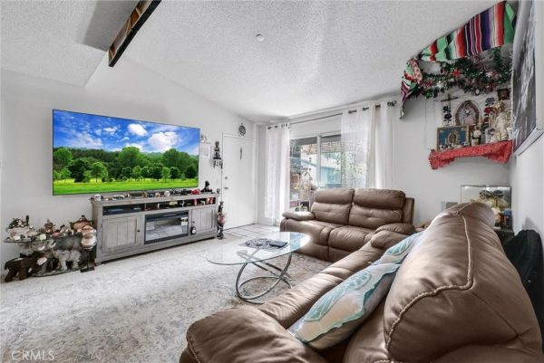 23268 Orange Ave #4 Lake Forest, CA 92630 (SOLD)