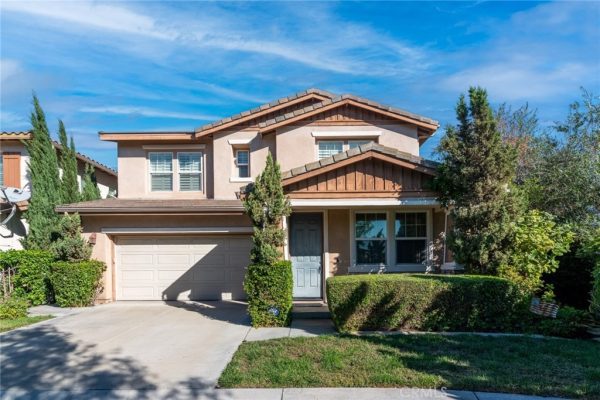 2895 E Cinnamon Pl. Anaheim, CA 92806 (SOLD)